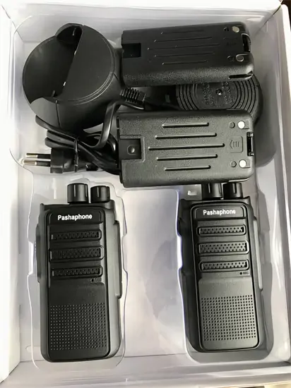 WT-318 walkie talkie szett