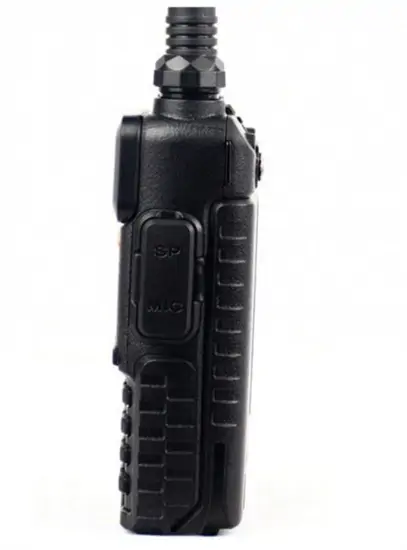 Baofeng UV-5R adóvevő