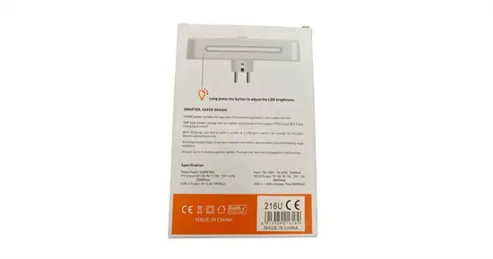 3in1 220V elosztó + USB töltő + éjjeli lámpa