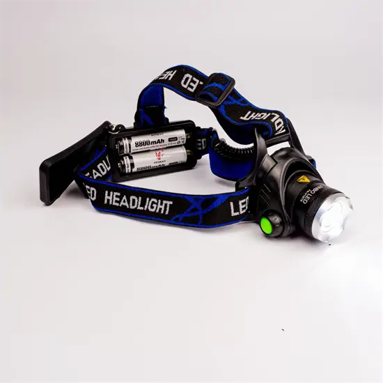 Nagy kapacitású Cree LED fejlámpa fókuszállítással