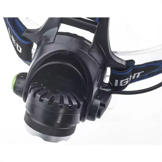 Nagy kapacitású Cree LED fejlámpa fókuszállítással (2x8800 mAh)