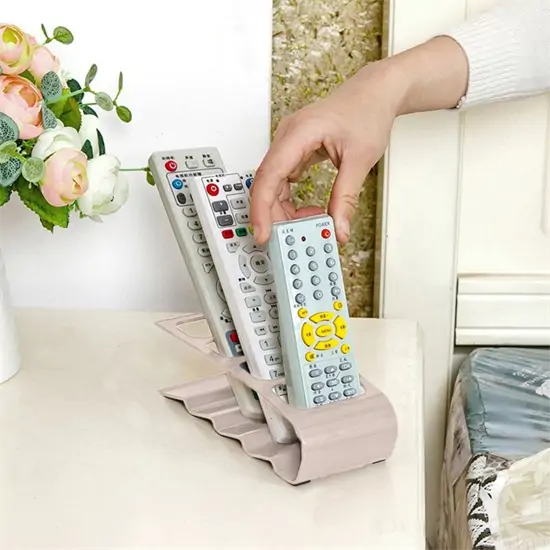 Csúszkálásmentes távirányító tartó állvány