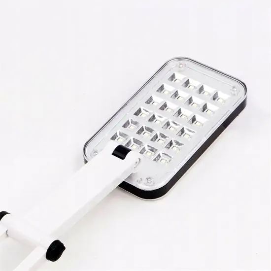 Összecsukható LED asztali lámpa állítható fényerővel